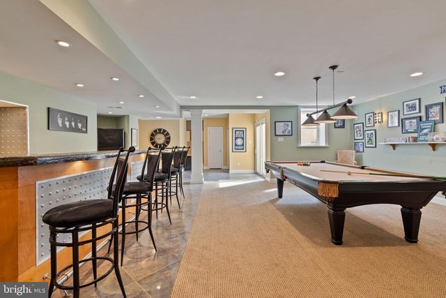 100 E HOLLAND RD, Holland, PA 18966