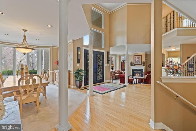 100 E HOLLAND RD, Holland, PA 18966