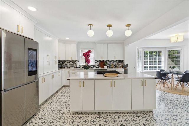 4909 Glenwhite Drive, Duluth, GA 30096