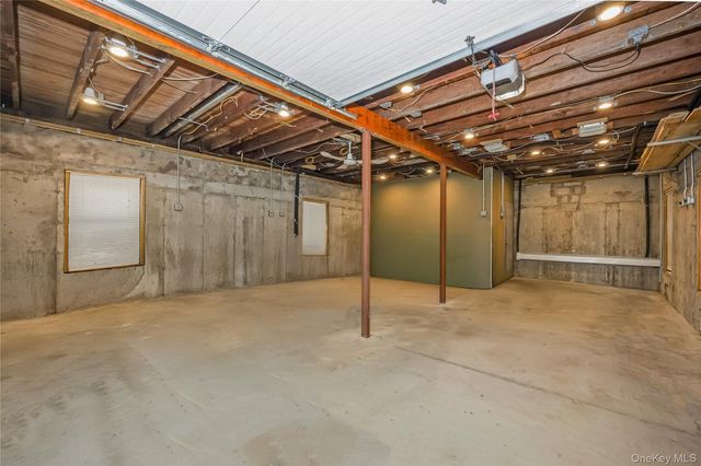 96 Oregon Street, Long Beach, NY 11561