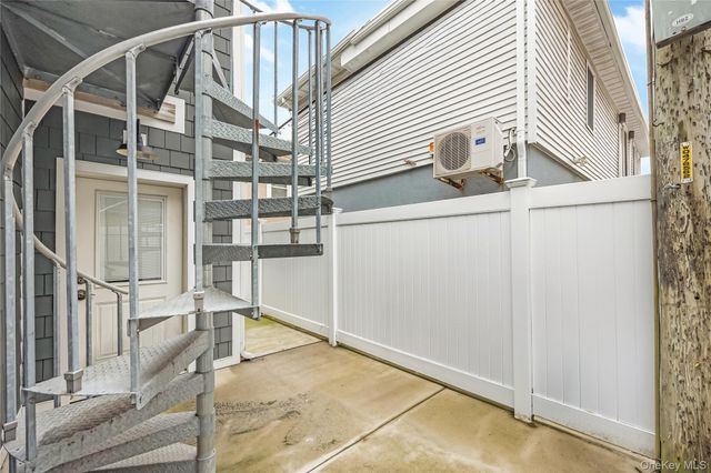 96 Oregon Street, Long Beach, NY 11561