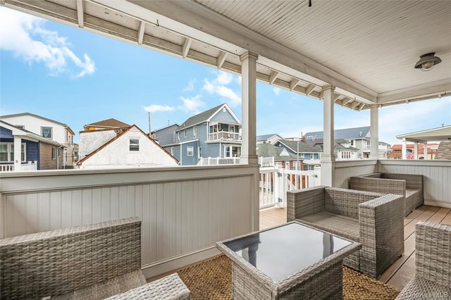 96 Oregon Street, Long Beach, NY 11561