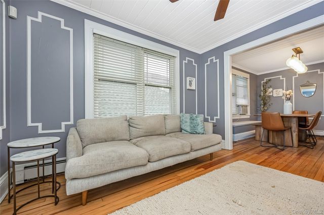 96 Oregon Street, Long Beach, NY 11561