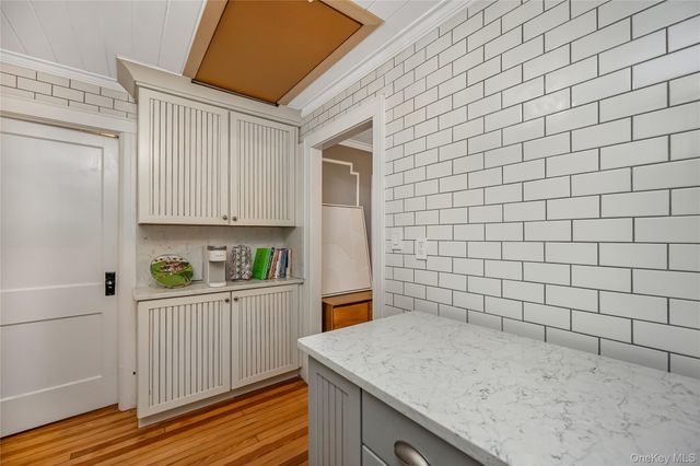 96 Oregon Street, Long Beach, NY 11561