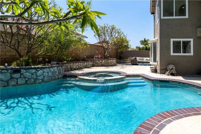 5710 Via Del Potrero, Yorba Linda, CA 92887