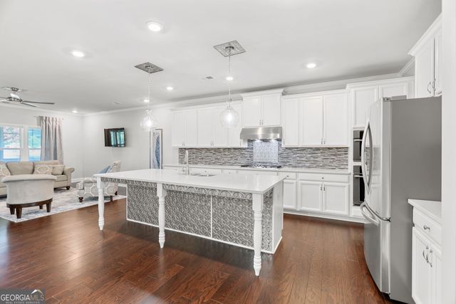 160 Maple Leaf Road, Sharpsburg, GA 30277