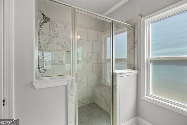 160 Maple Leaf Road, Sharpsburg, GA 30277