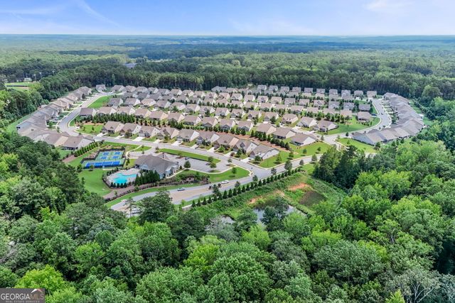160 Maple Leaf Road, Sharpsburg, GA 30277