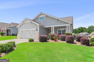 160 Maple Leaf Road, Sharpsburg, GA 30277
