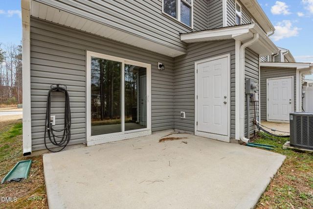 129 Longleaf Pine Street, Clayton, NC 27527