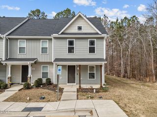 129 Longleaf Pine Street, Clayton, NC 27527