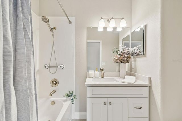 3313 CHESSINGTON DRIVE, Land O Lakes, FL 34638