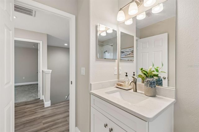 3313 CHESSINGTON DRIVE, Land O Lakes, FL 34638