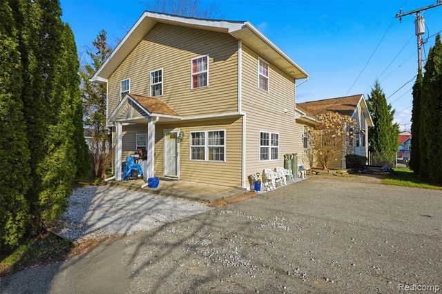 226 Roselawn Street, Algonac, MI 48001