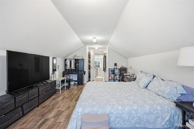 226 Roselawn Street, Algonac, MI 48001