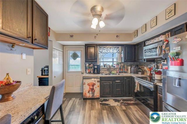 522 Lehigh Gap Street, Walnutport Boro, PA 18088