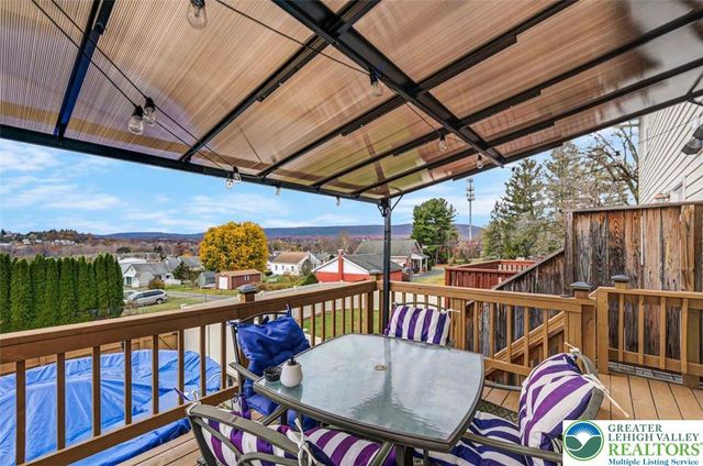 522 Lehigh Gap Street, Walnutport Boro, PA 18088