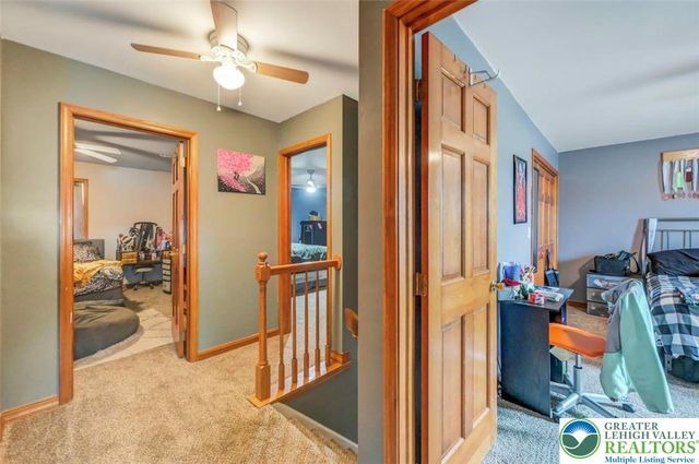 522 Lehigh Gap Street, Walnutport Boro, PA 18088