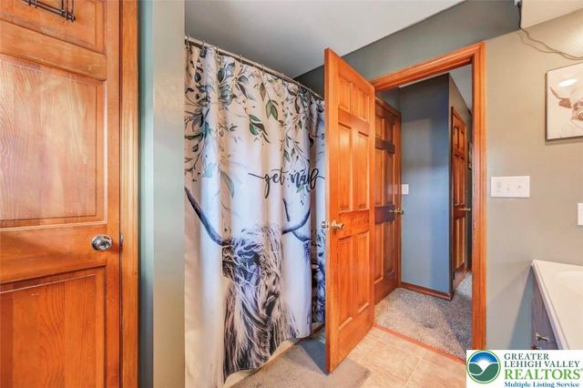 522 Lehigh Gap Street, Walnutport Boro, PA 18088