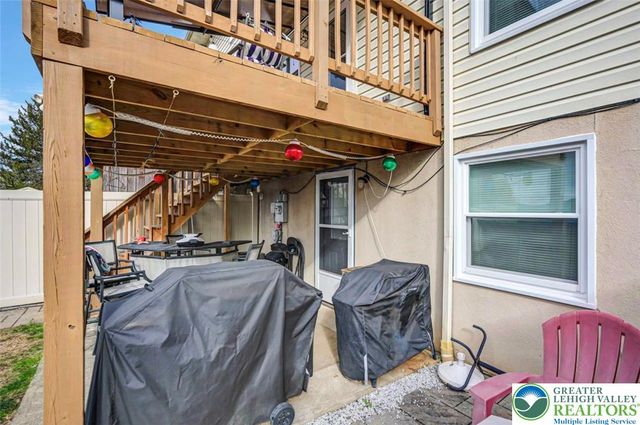 522 Lehigh Gap Street, Walnutport Boro, PA 18088