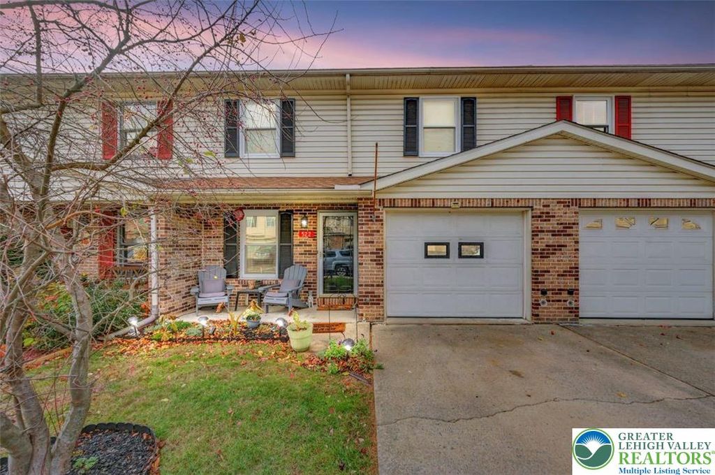 522 Lehigh Gap Street, Walnutport Boro, PA 18088