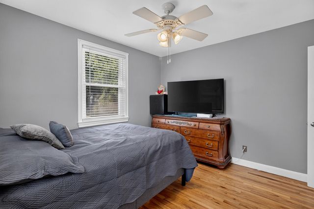 757 Longfellow Road, Charleston, SC 29407