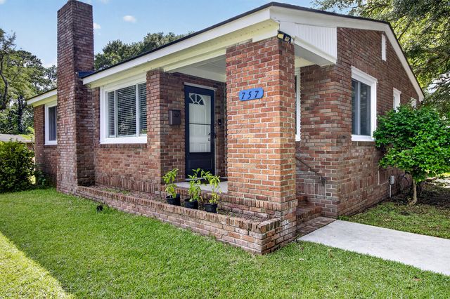 757 Longfellow Road, Charleston, SC 29407