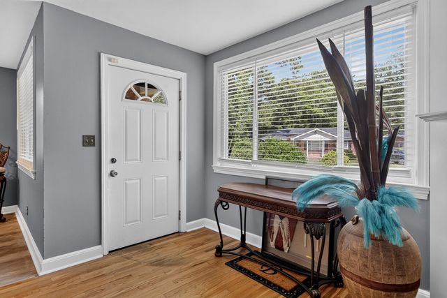 757 Longfellow Road, Charleston, SC 29407