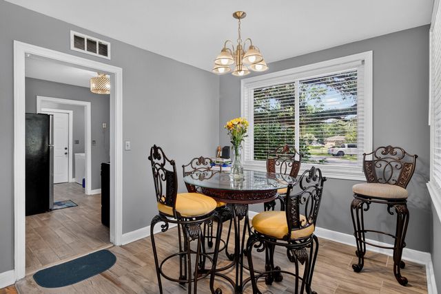 757 Longfellow Road, Charleston, SC 29407