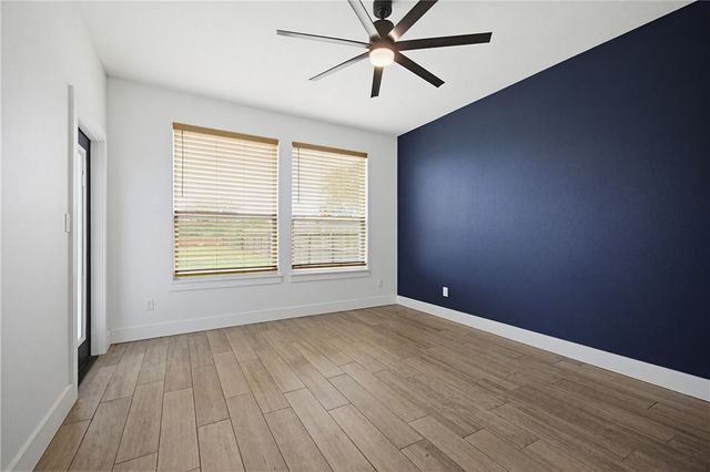 5426 Legends Dr, Corpus Christi, TX 78414