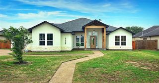 5426 Legends Dr, Corpus Christi, TX 78414