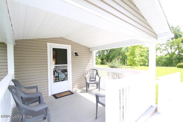 1098 Carey Mill Rd, Lawrenceburg, KY 40342