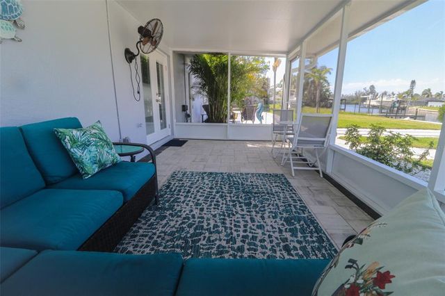 817 BLUE HERON BOULEVARD, Ruskin, FL 33570