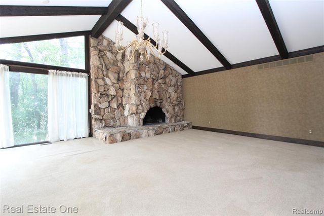 3317 Lone Pine Road, West Bloomfield, MI 48323