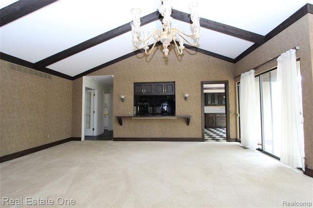 3317 Lone Pine Road, West Bloomfield, MI 48323