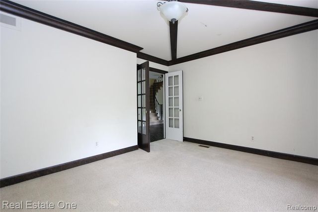 3317 Lone Pine Road, West Bloomfield, MI 48323