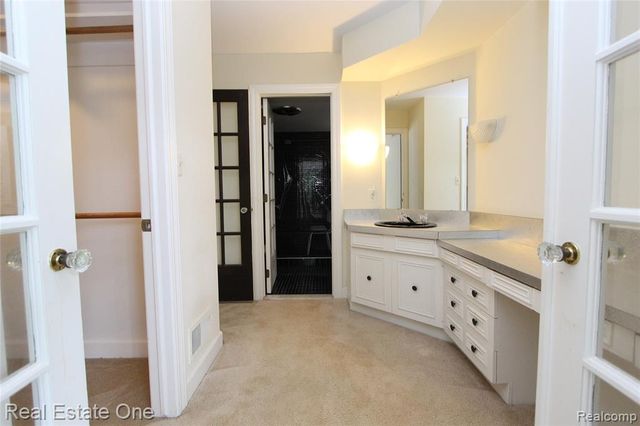 3317 Lone Pine Road, West Bloomfield, MI 48323