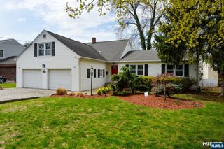 5 Campi Court, Dumont, NJ 07628