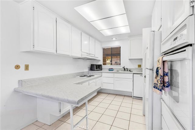 878 Via Mendoza P, Laguna Woods, CA 92637