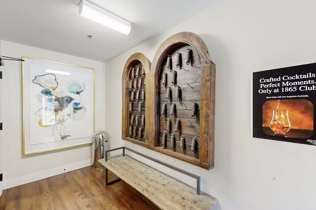 612 21st Ave N Apt 412, Nashville, TN 37203