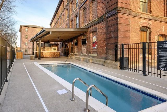 612 21st Ave N Apt 412, Nashville, TN 37203