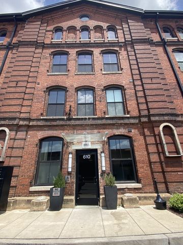 612 21st Ave N Apt 412, Nashville, TN 37203