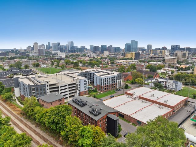 612 21st Ave N Apt 412, Nashville, TN 37203