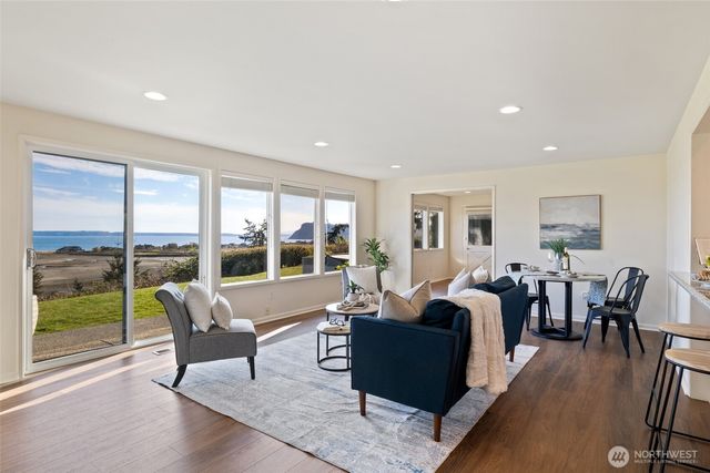 2368 Soundview Drive, Langley, WA 98260