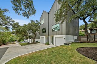 410 W Alpine RD 7, Austin, TX 78704