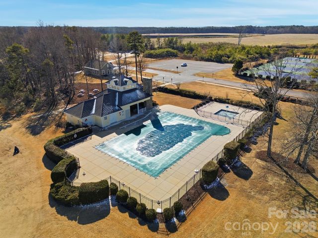 1342 Links Crossing Drive, Monroe, NC 28112