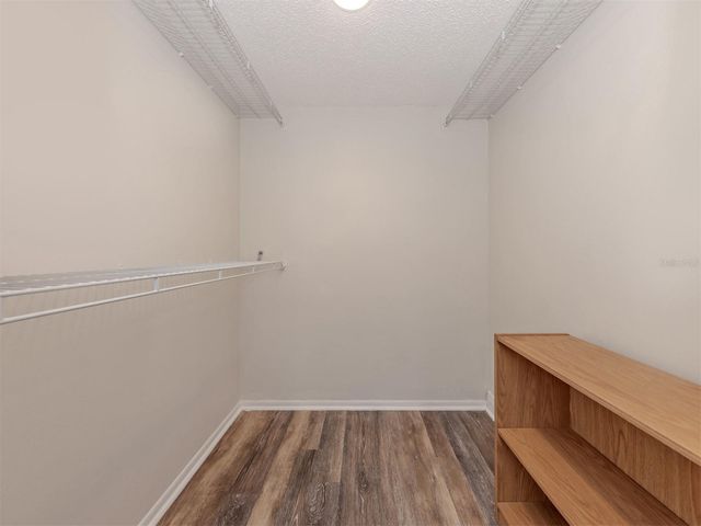 808 CAPRI ISLES BLVD 111, Venice, FL 34292