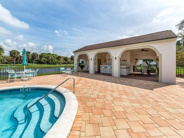 808 CAPRI ISLES BLVD 111, Venice, FL 34292