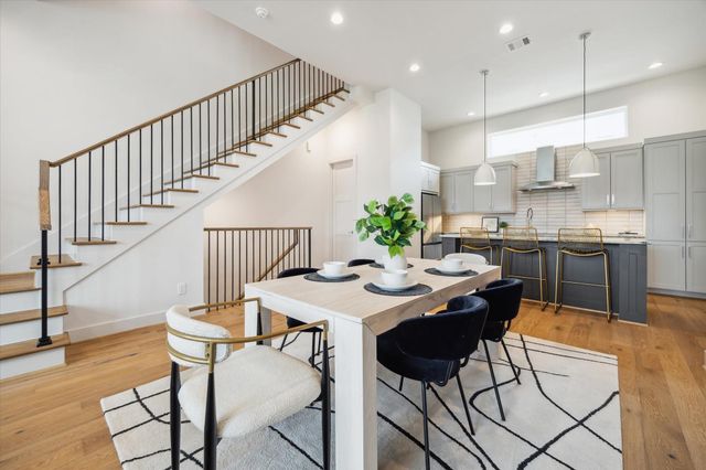 2121 Emancipation Avenue, Houston, TX 77003