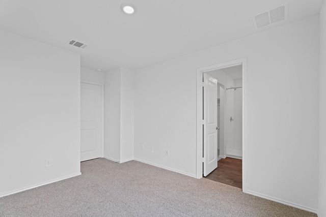 127 Safflower DR, Uhland, TX 78640